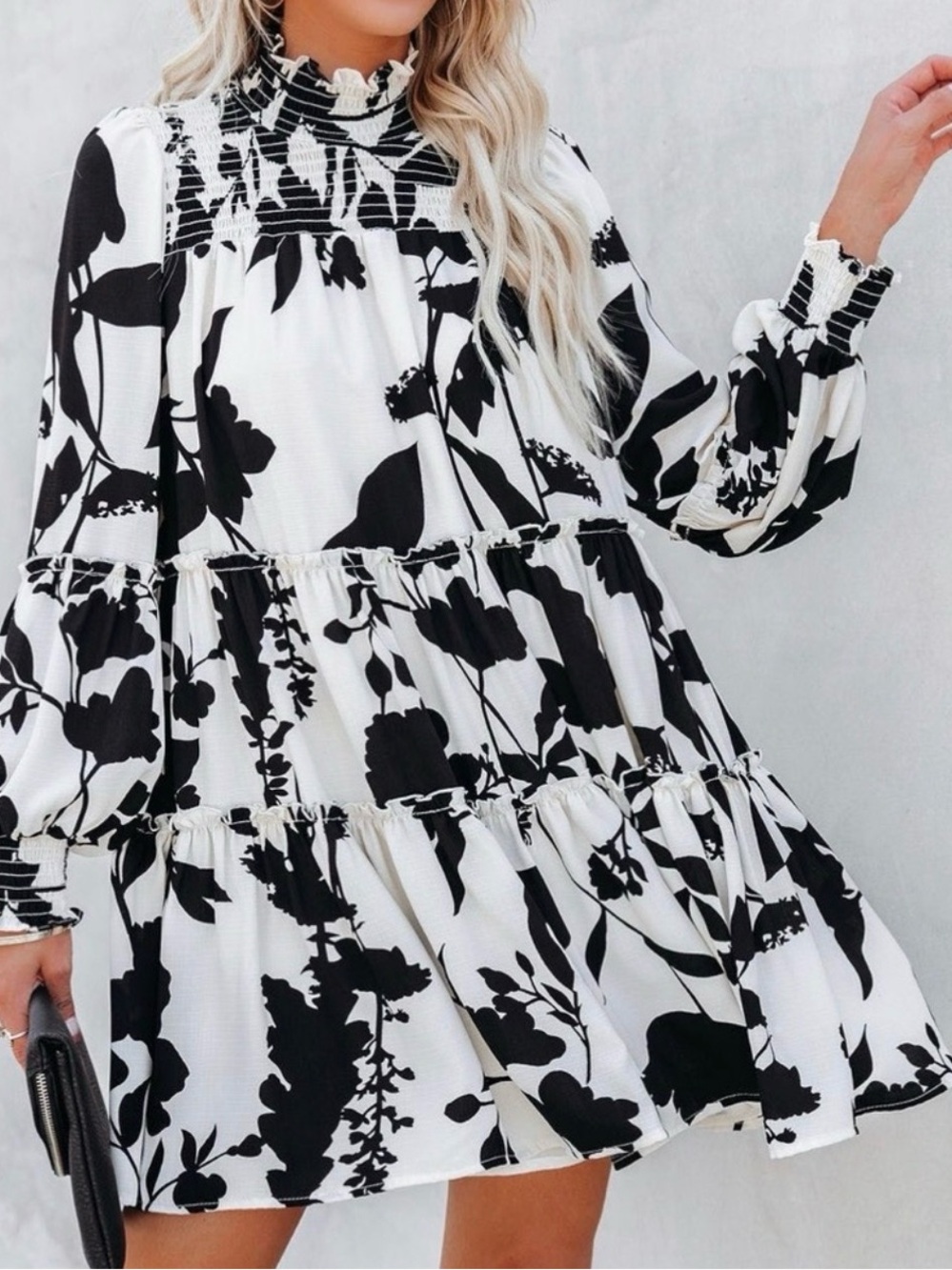 Vici NWT Black & Cream Floral Mini Babydoll Flowy Long Sleeve Dress